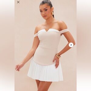 Fashionnova LUXE.- Penny Pleated Mini Dress XS